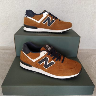 Sapatilhas New Balance 574 Castanho com Preto