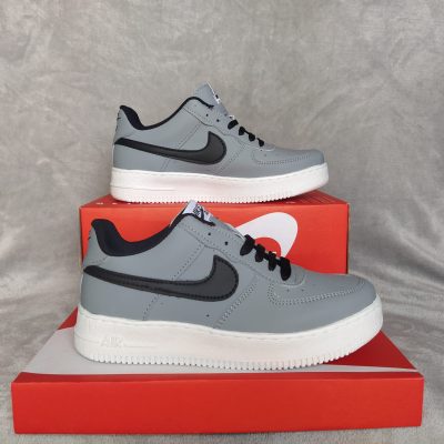Sapatilhas Nike Air Force Cinza